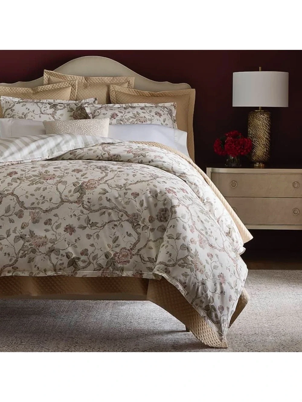 Ralph Lauren Home Elsie Duvet in Cream, Size Full/Queen, NEW with Tag